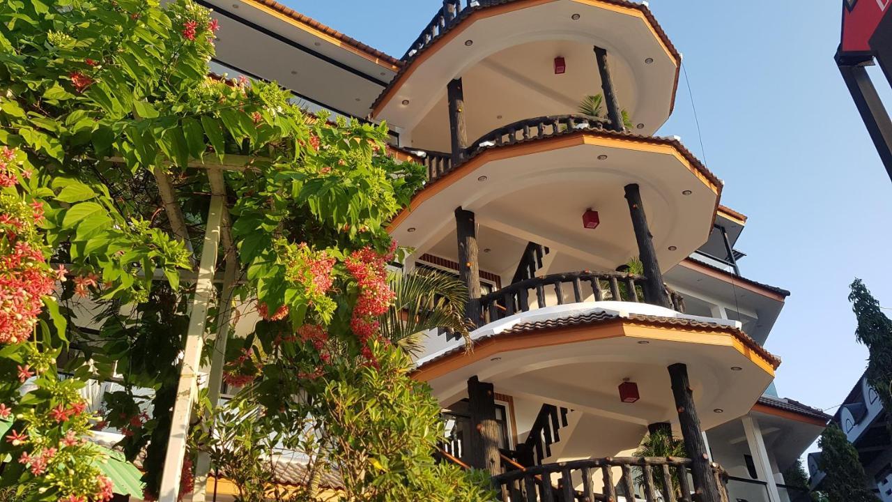 La Capannina Hotel Patong Экстерьер фото