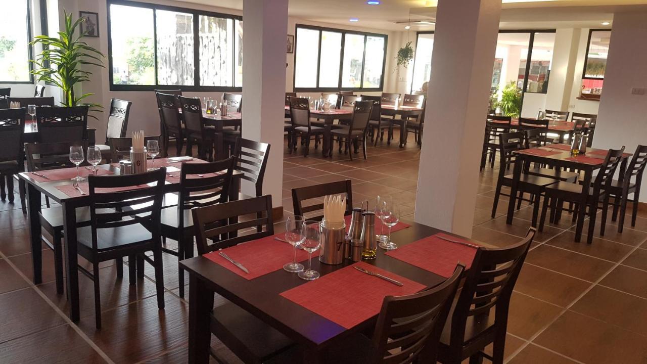 La Capannina Hotel Patong Экстерьер фото